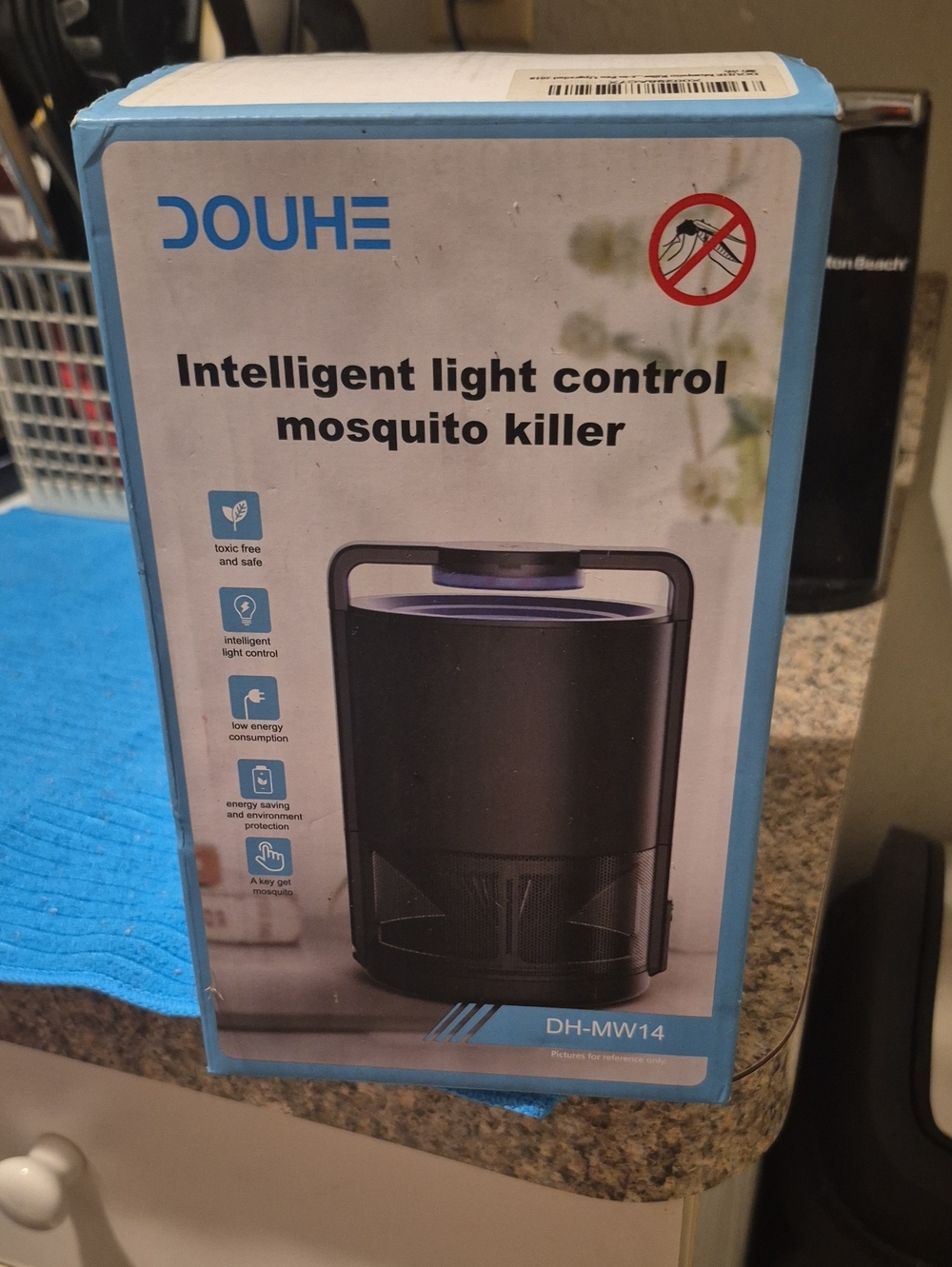 Indoor mosquito/fly treadmill